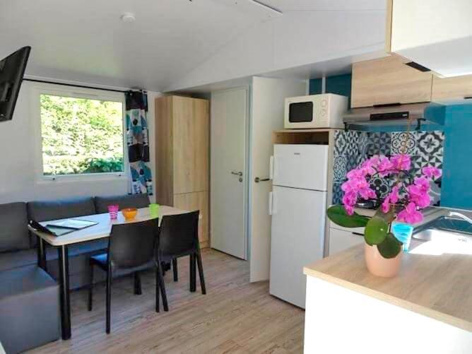 Camping Monterblanc Стая снимка